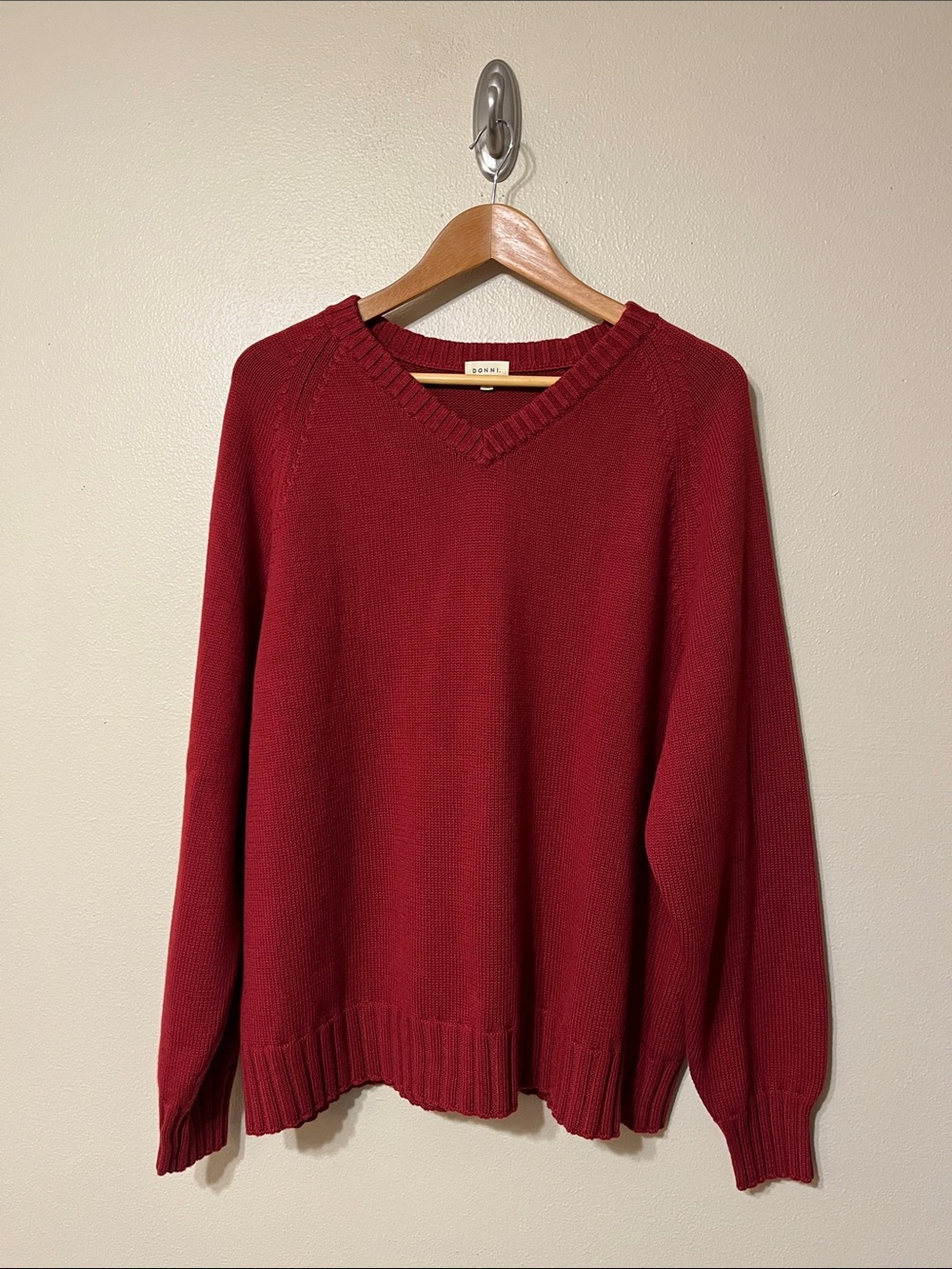 DONNI. Cotton Cashmere V-Neck Sweater in Rouge - Picture 4 of 10